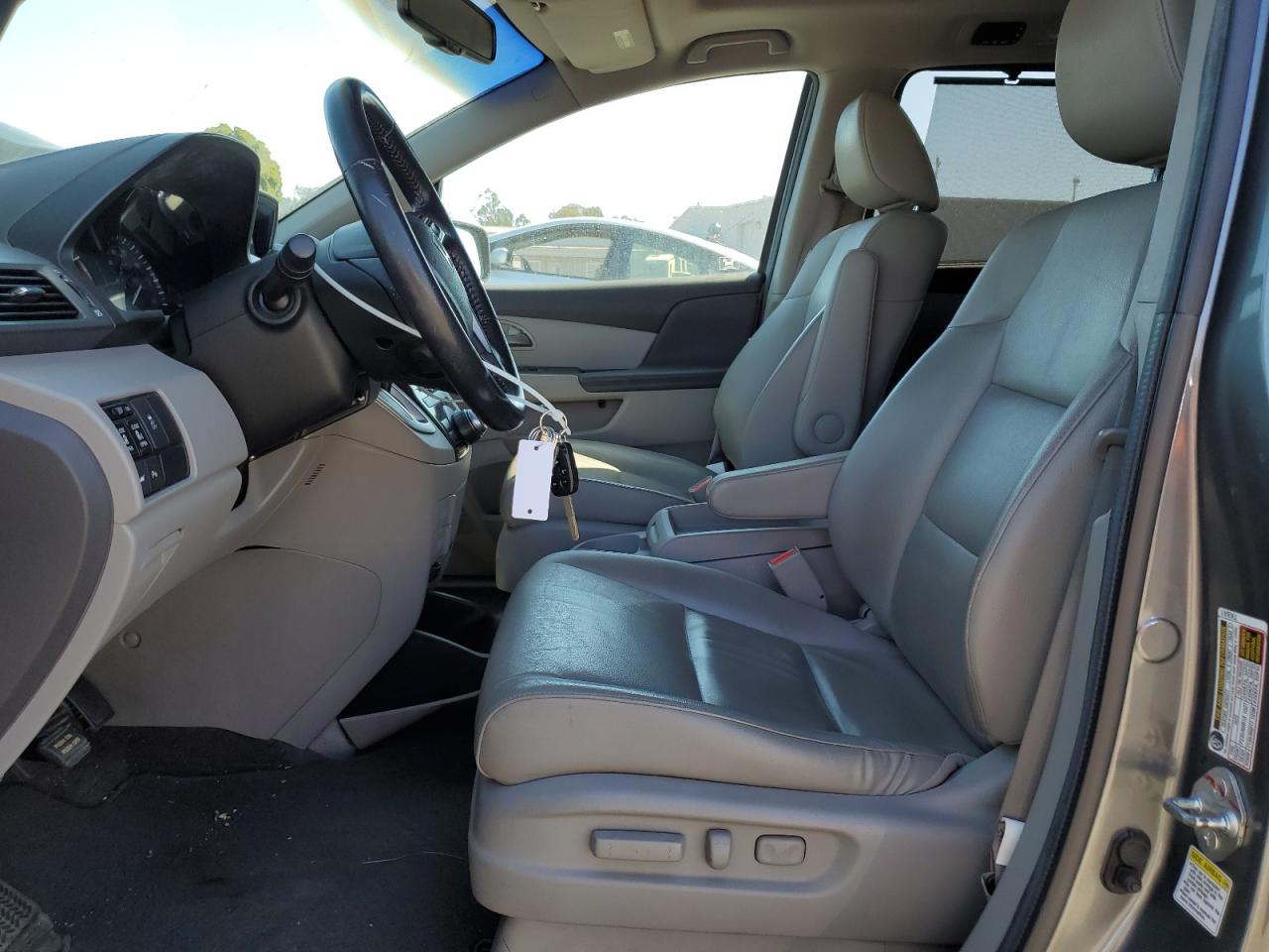 2011 Honda Odyssey Touring VIN: 5FNRL5H91BB062221 Lot: 70584965