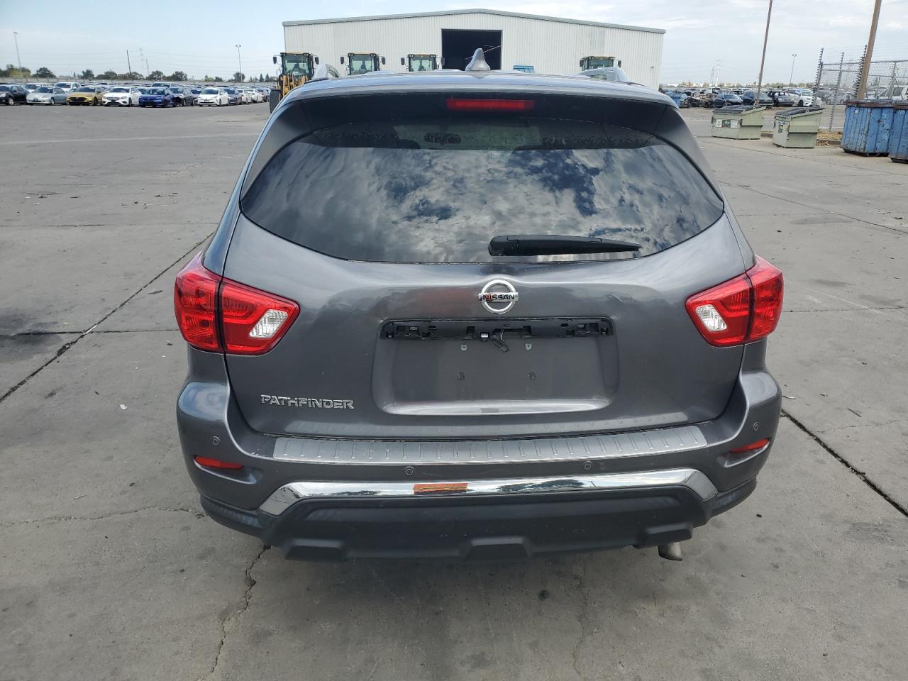 2020 Nissan Pathfinder S VIN: 5N1DR2AN1LC644151 Lot: 83801155