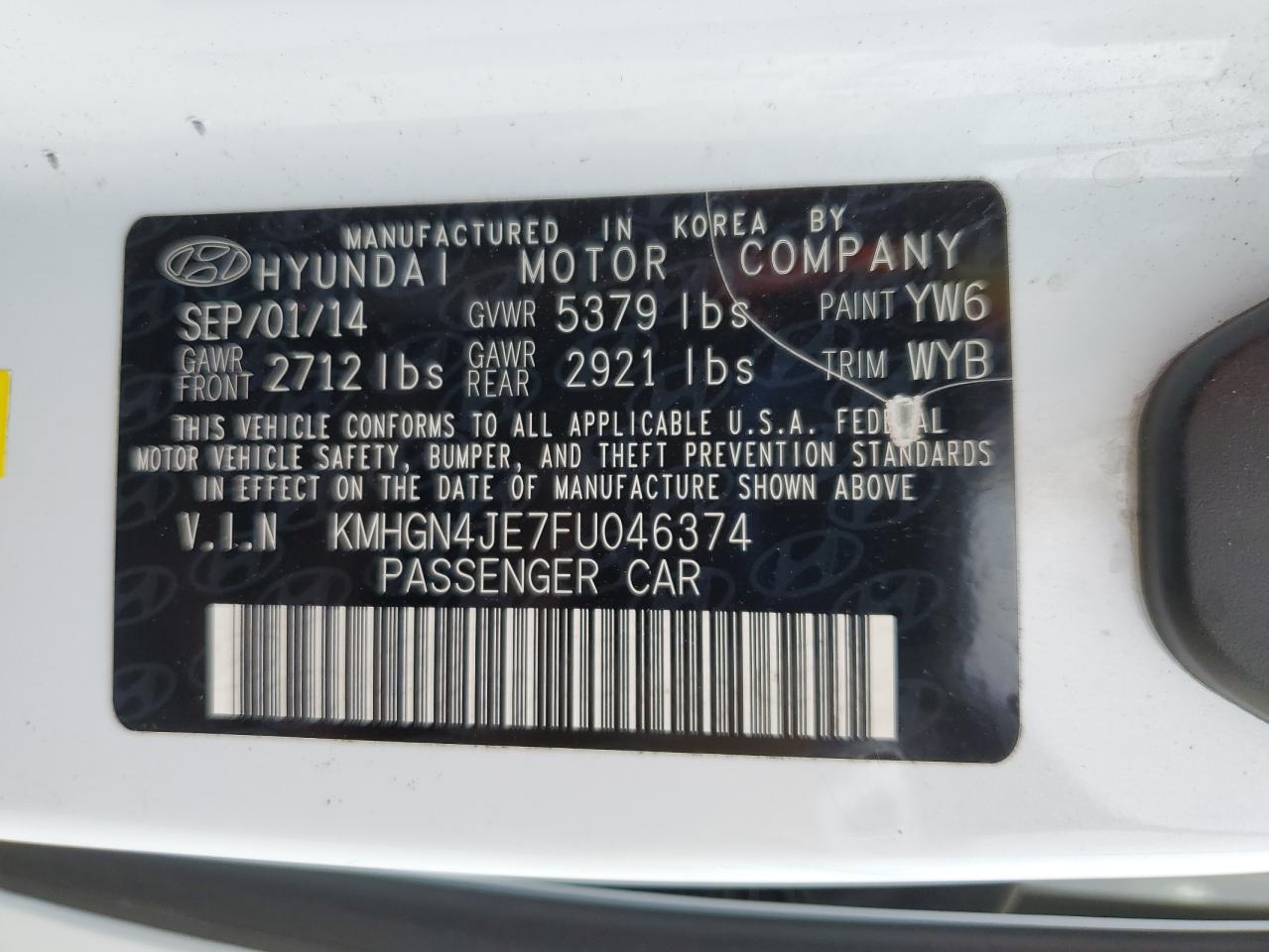 2015 Hyundai Genesis 3.8L VIN: KMHGN4JE7FU046374 Lot: 81500205