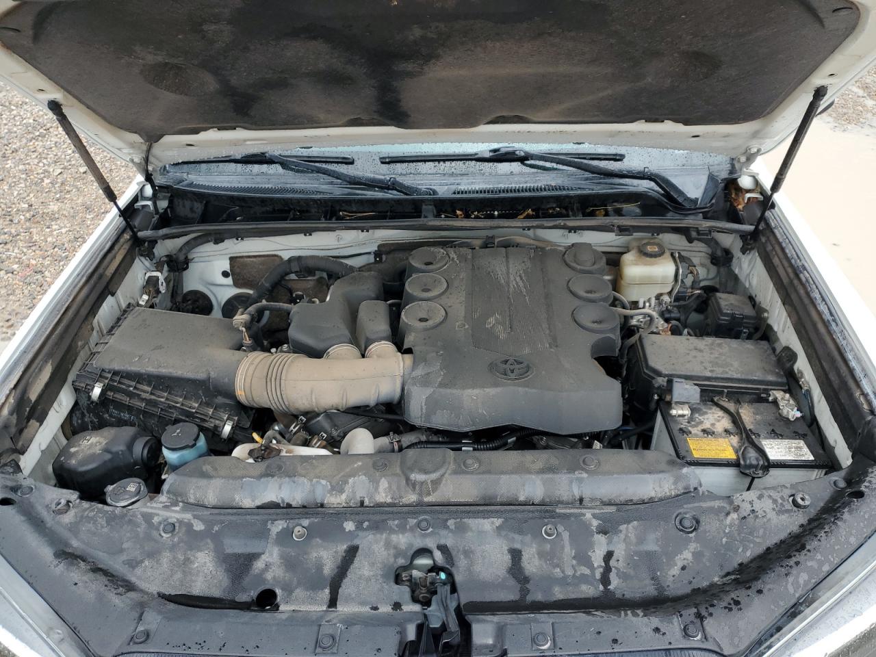 2020 Toyota 4Runner Sr5/Sr5 Premium VIN: JTEBU5JR6L5822747 Lot: 84813005