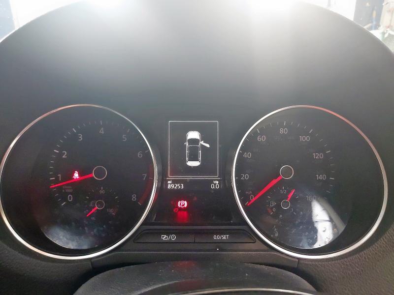 2015 VOLKSWAGEN POLO SE TSI 