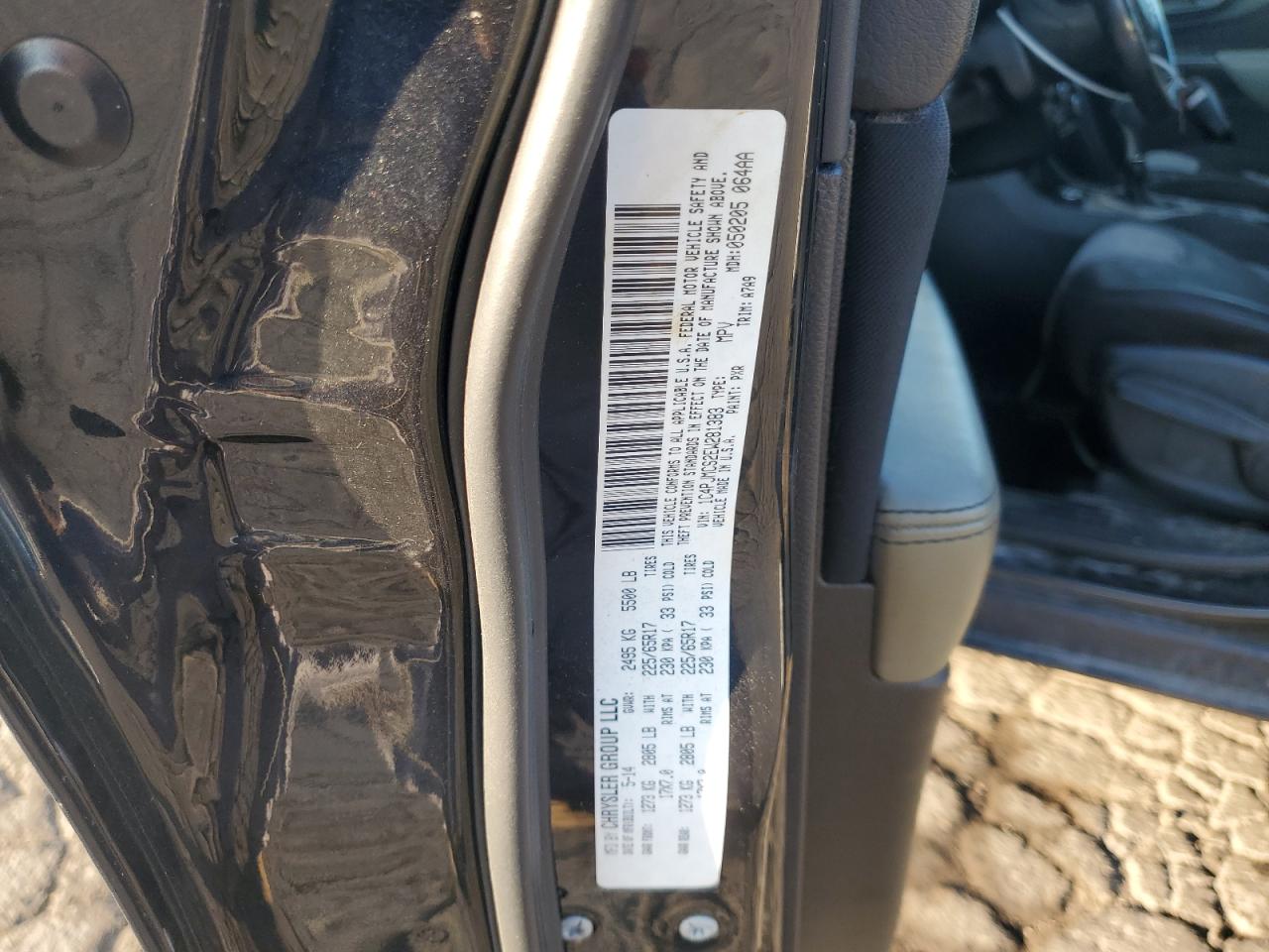 2014 Jeep Cherokee Latitude VIN: 1C4PJMCS2EW281383 Lot: 70889275