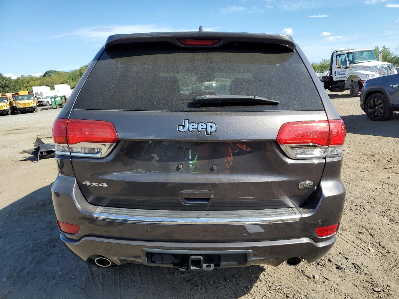 2017 Jeep Grand Cherokee Overland VIN: 1C4RJFCG3HC694208 Lot: 71187645