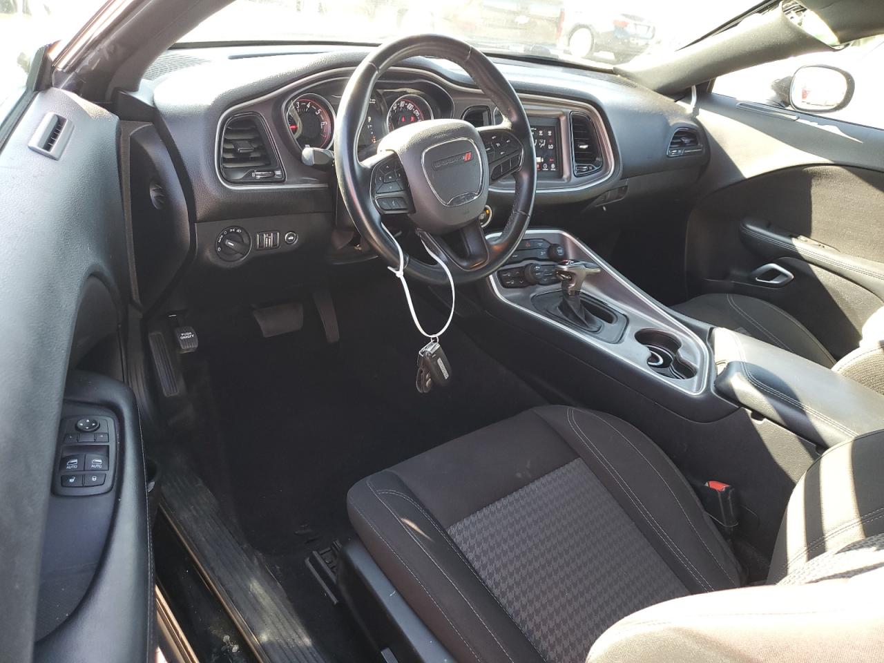 2022 Dodge Challenger Sxt VIN: 2C3CDZAG8NH112974 Lot: 83757345