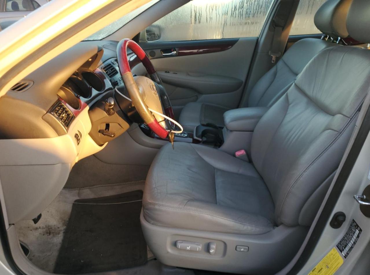 2004 Lexus Es 330 VIN: JTHBA30G345030606 Lot: 84189575