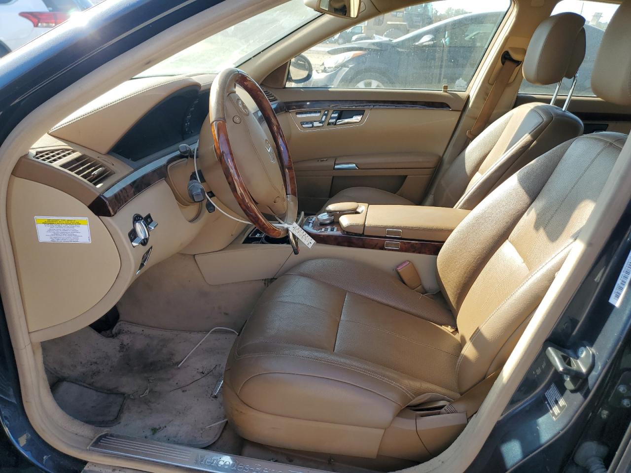 2007 Mercedes-Benz S 550 4Matic VIN: WDDNG86X57A097310 Lot: 84375955