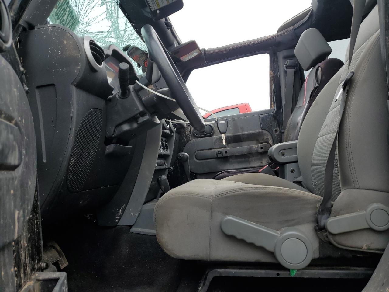 2008 Jeep Wrangler Unlimited Sahara VIN: 1J4GA59168L551753 Lot: 81236845