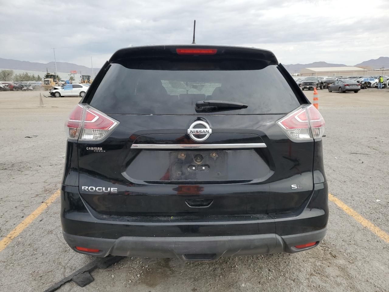 2015 Nissan Rogue S VIN: 5N1AT2MT7FC888065 Lot: 71200635