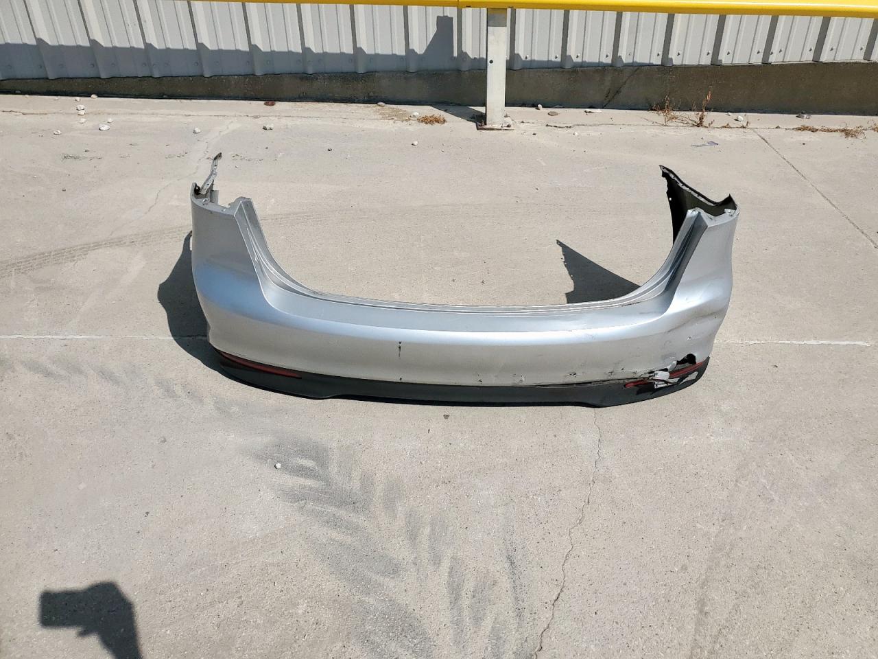 2018 Kia Forte Lx VIN: 3KPFK4A75JE243691 Lot: 84568815