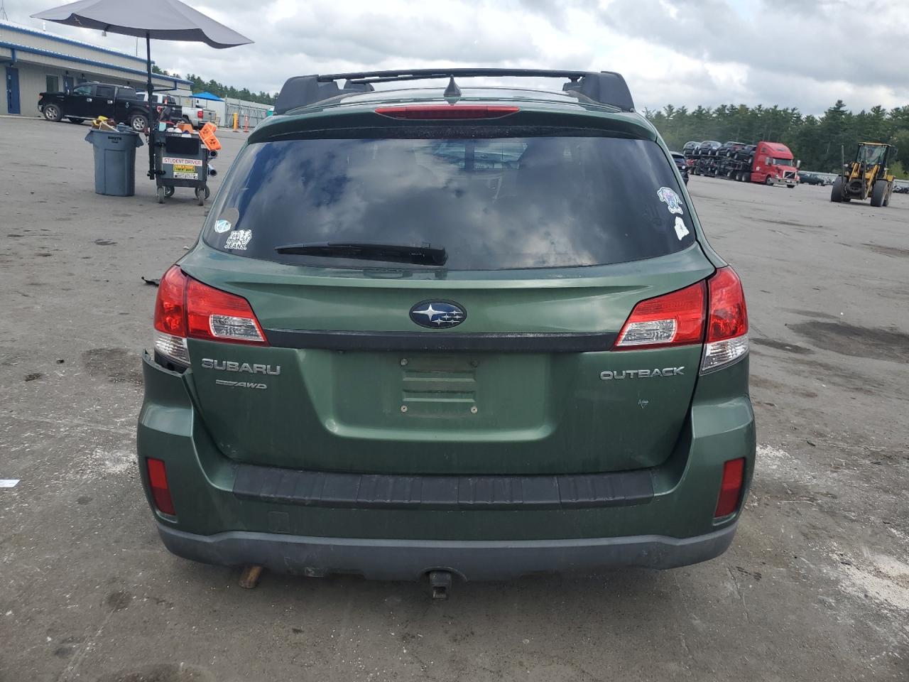 2011 Subaru Outback 2.5I Limited VIN: 4S4BRCLC6B3350493 Lot: 71769515