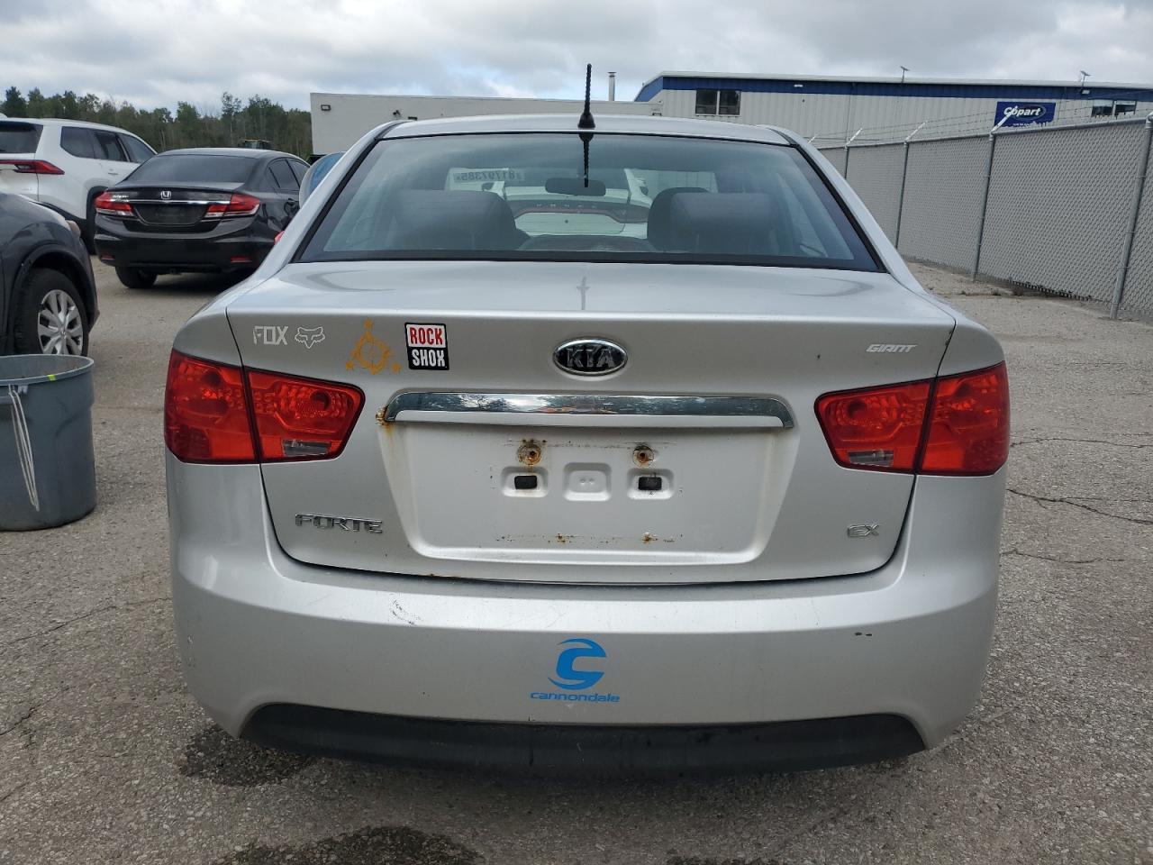 2010 Kia Forte Ex VIN: KNAFU4A29A5265801 Lot: 81797385