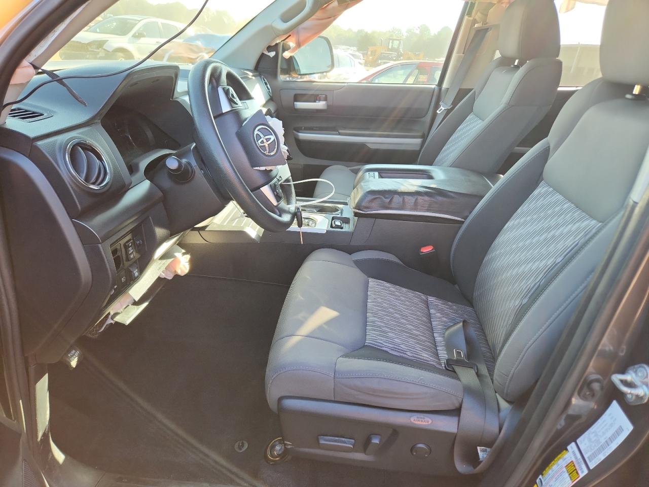 2019 Toyota Tundra Crewmax Sr5 VIN: 5TFDY5F17KX829794 Lot: 84606575