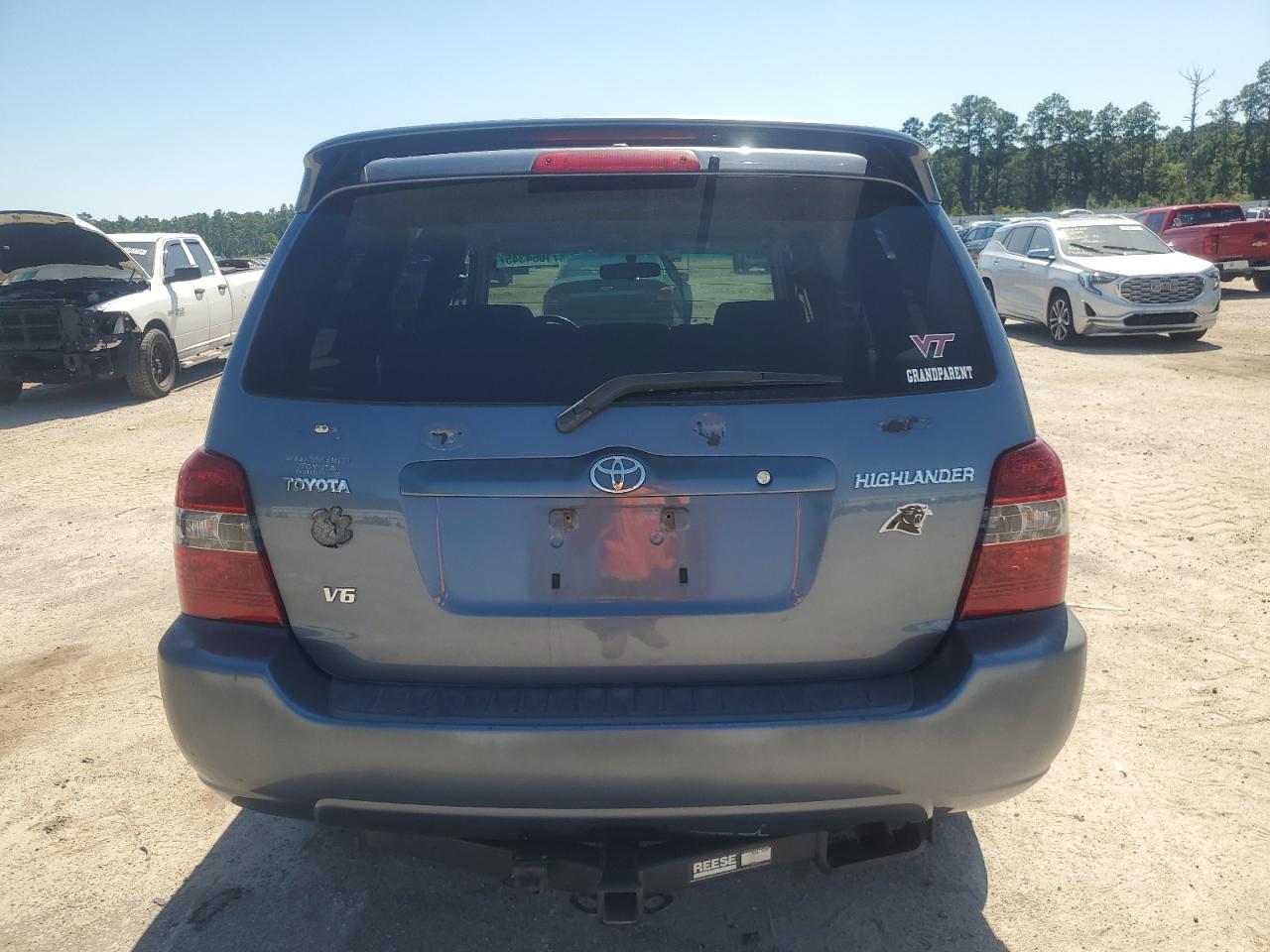 2004 Toyota Highlander Base VIN: JTEGP21A740013634 Lot: 71054345