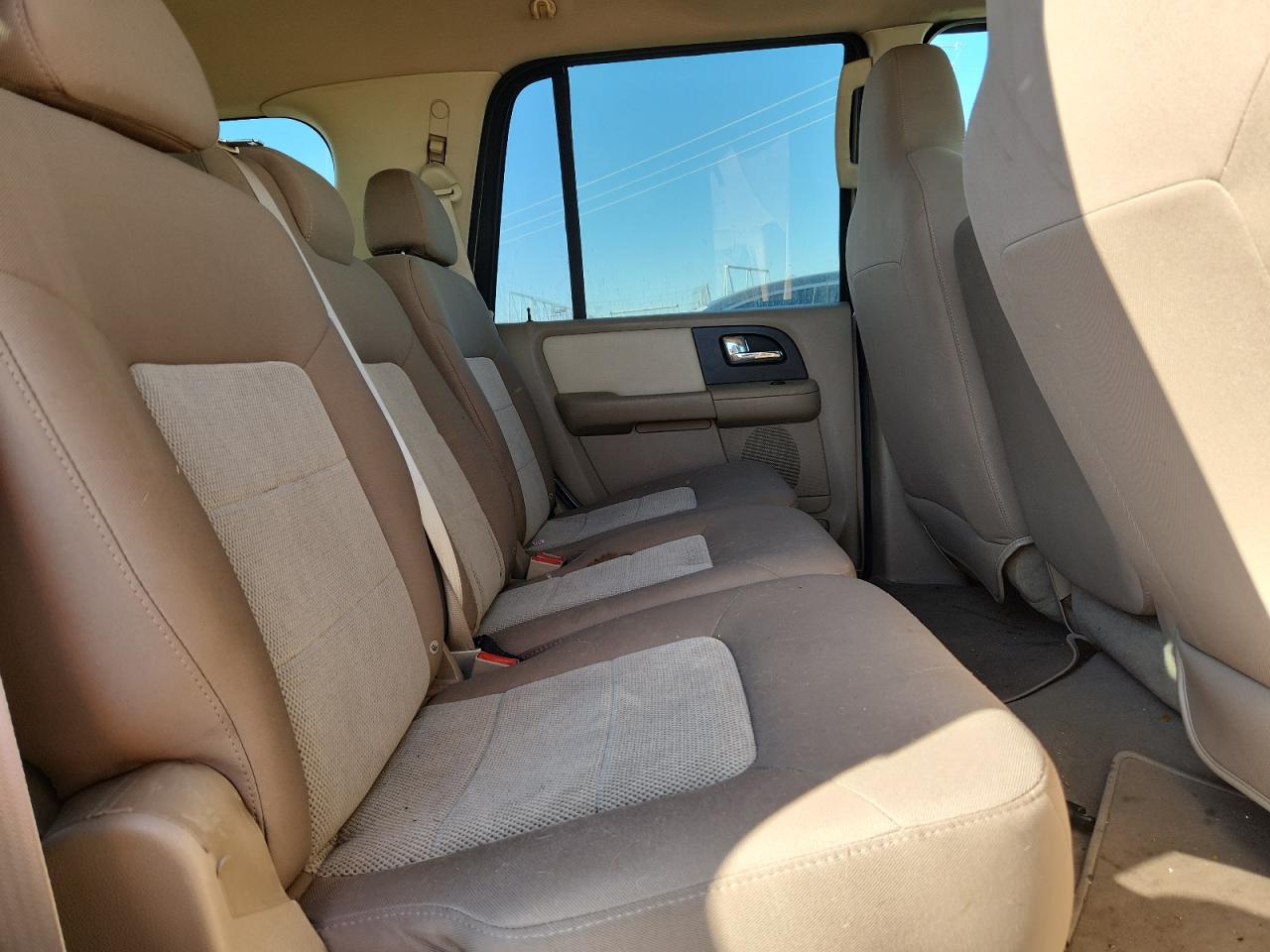 2007 Ford Expedition Xlt VIN: 1FMPU15596LA16374 Lot: 81109635