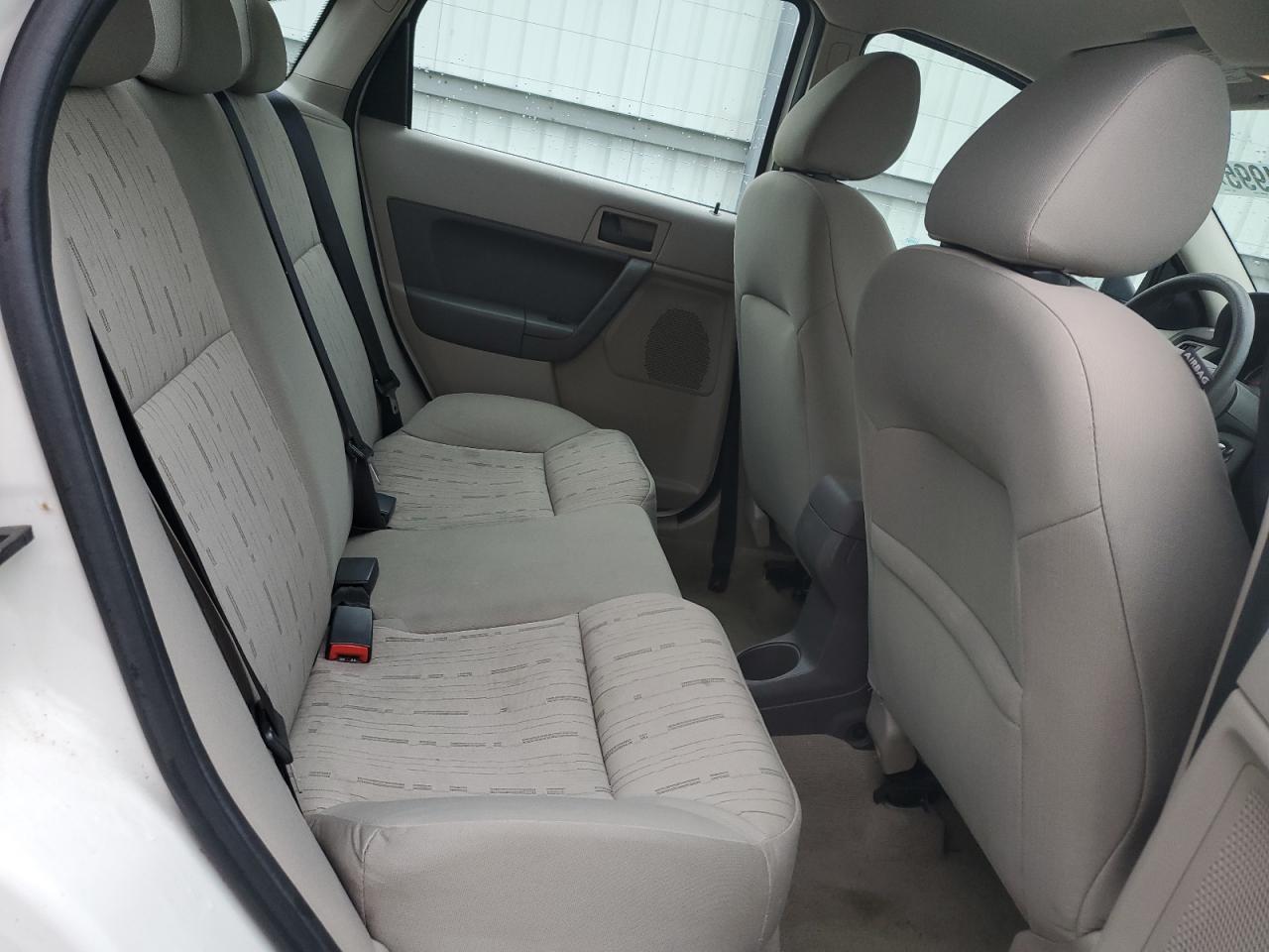 2011 Ford Focus Se VIN: 1FAHP3FN2BW169011 Lot: 82044995