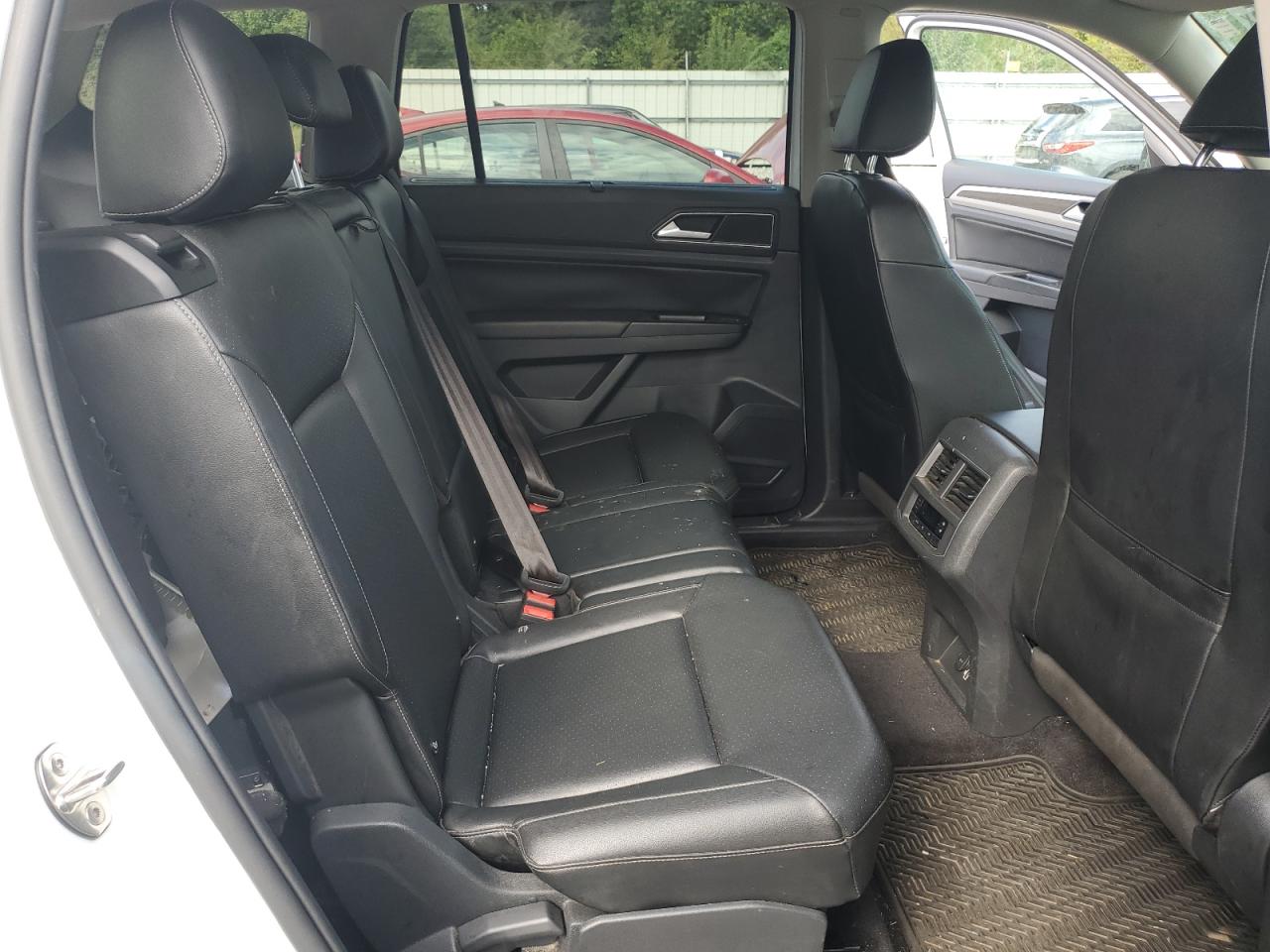 2018 Volkswagen Atlas Se VIN: 1V2PR2CA4JC588195 Lot: 81054765