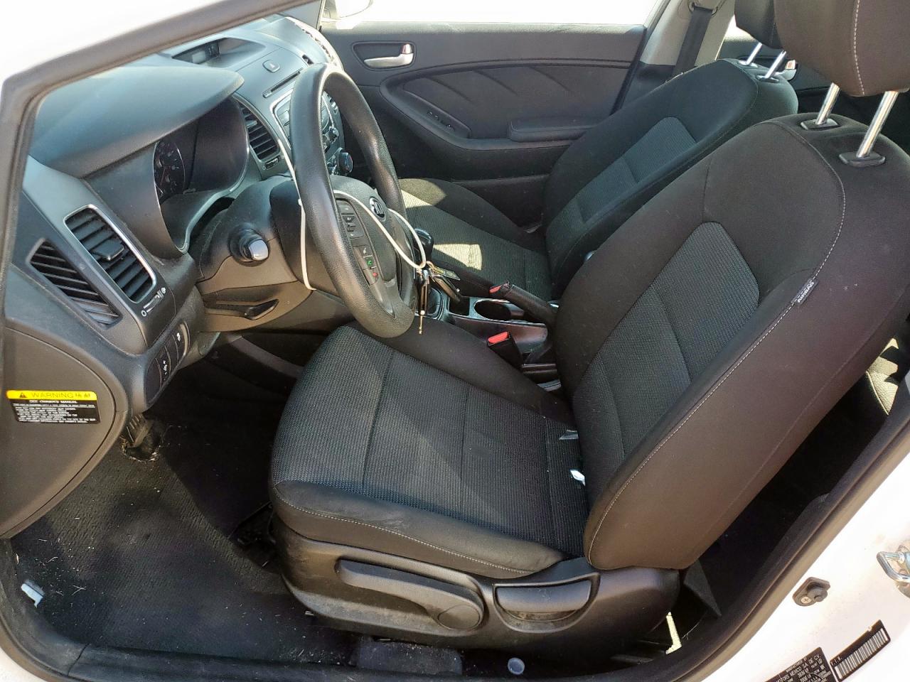 2018 Kia Forte Lx VIN: 3KPFK4A75JE254304 Lot: 80804755