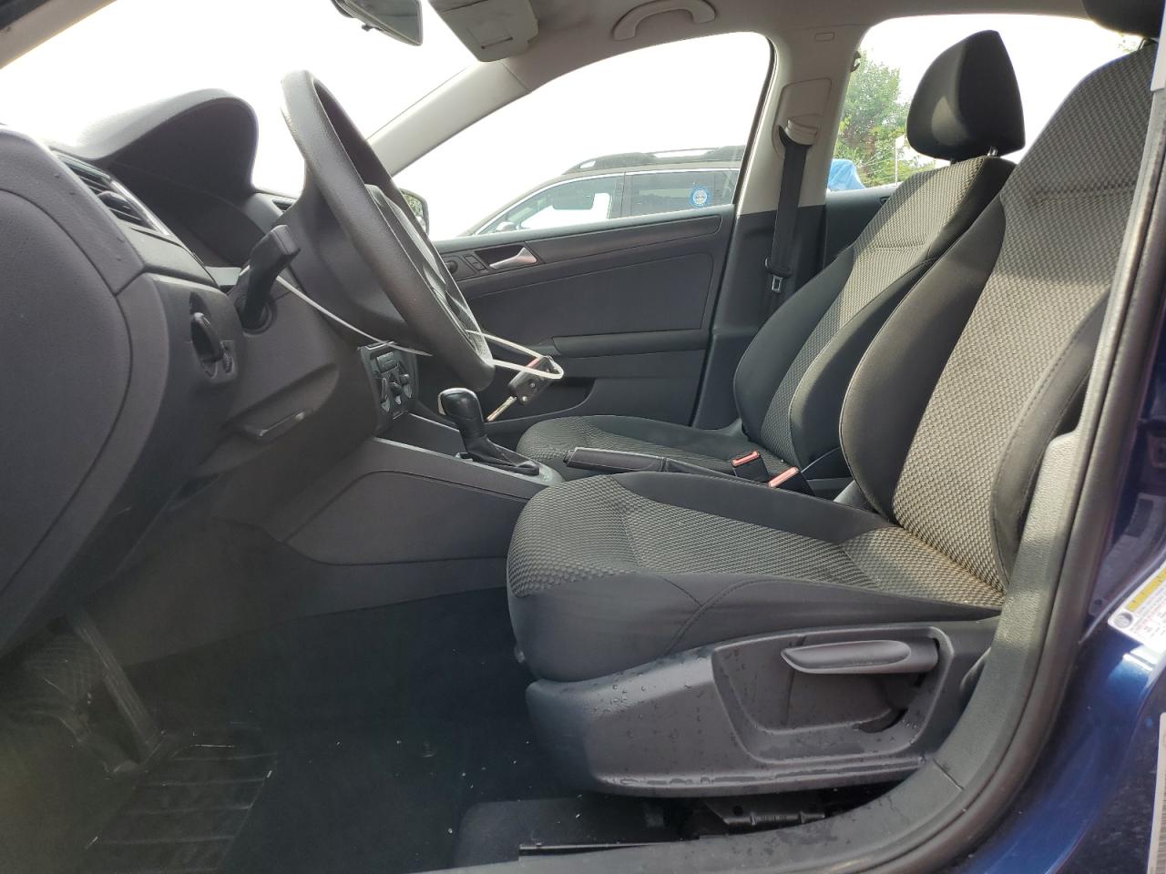 2012 Volkswagen Jetta Base VIN: 3VW2K7AJ2CM327971 Lot: 80445375