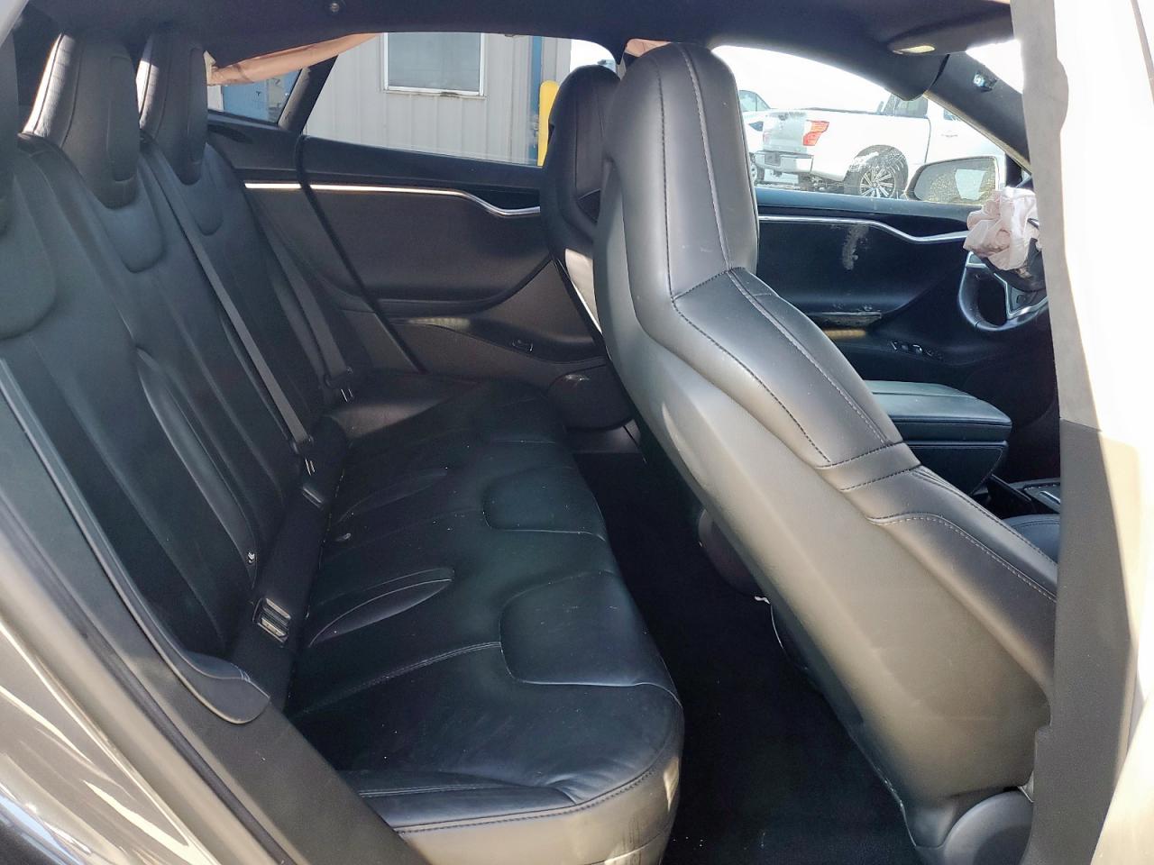 2016 Tesla Model S VIN: 5YJSA1E20GF137473 Lot: 71309885