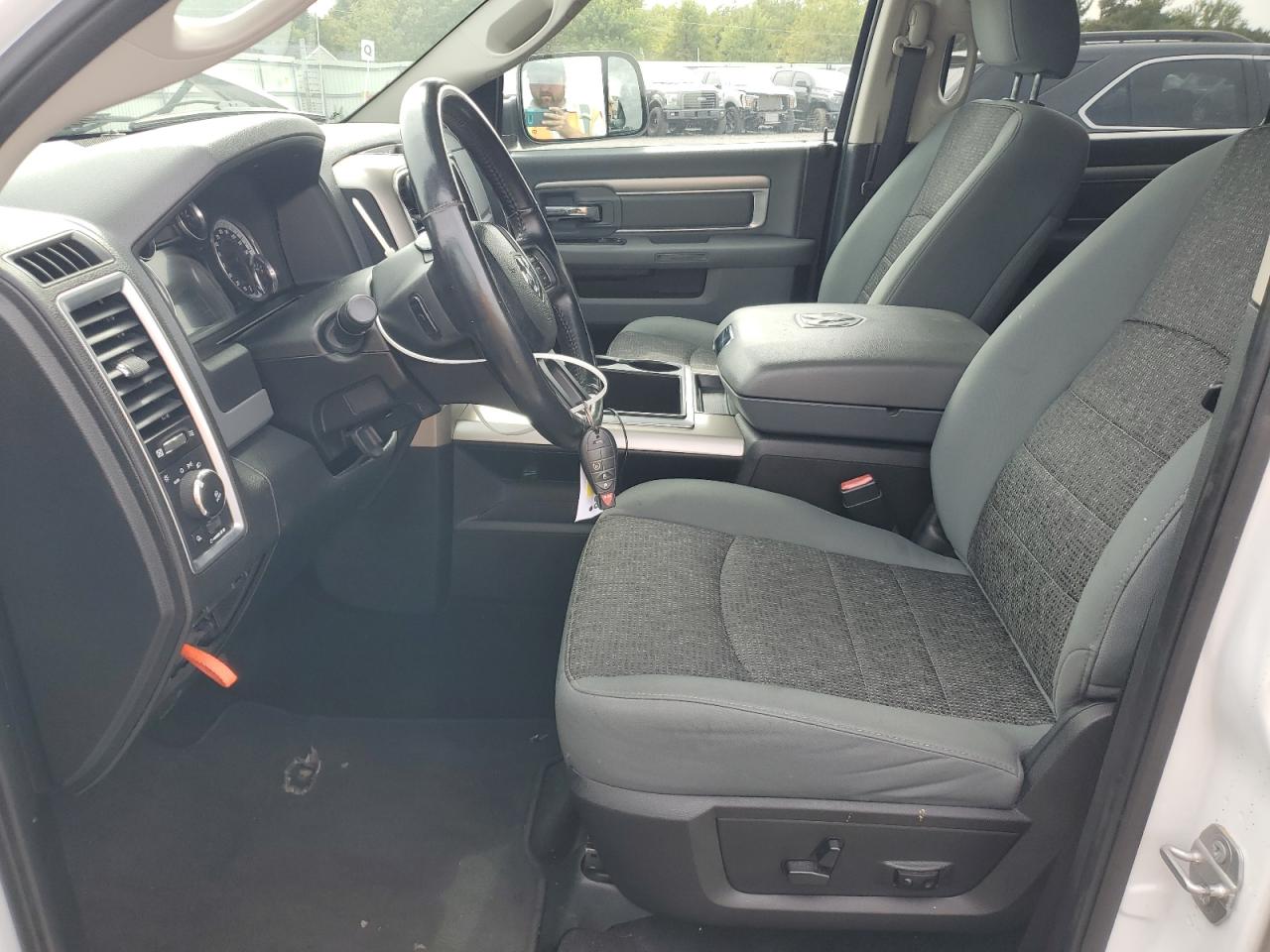 2015 Ram 1500 Slt VIN: 1C6RR7LM3FS699875 Lot: 81729305