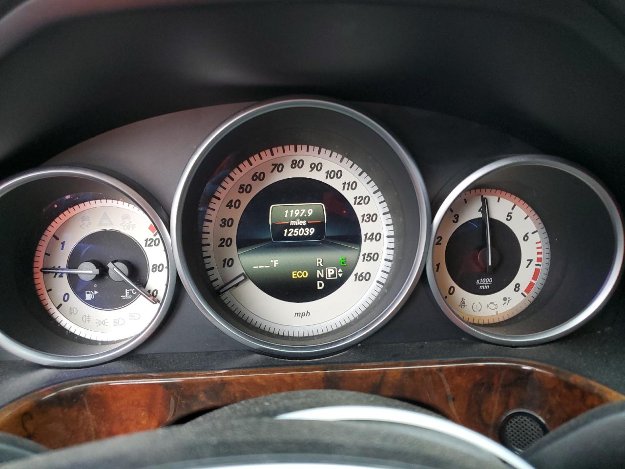 2014 Mercedes-Benz E 350 VIN: WDDHF5KB6EA964526 Lot: 81192895