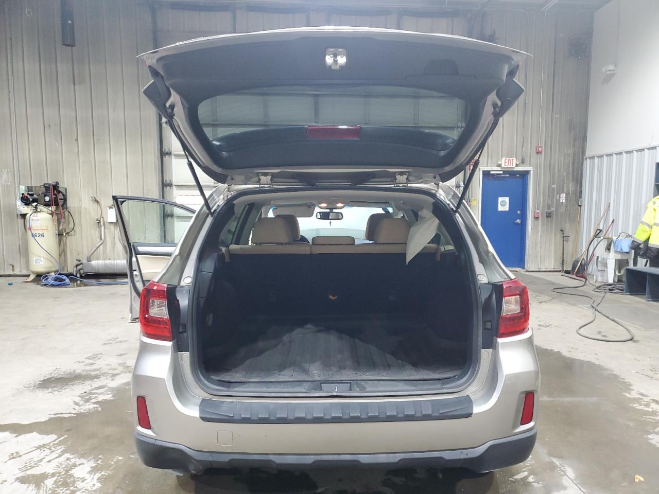 2016 Subaru Outback 2.5I Premium VIN: 4S4BSACC6G3227647 Lot: 71251385