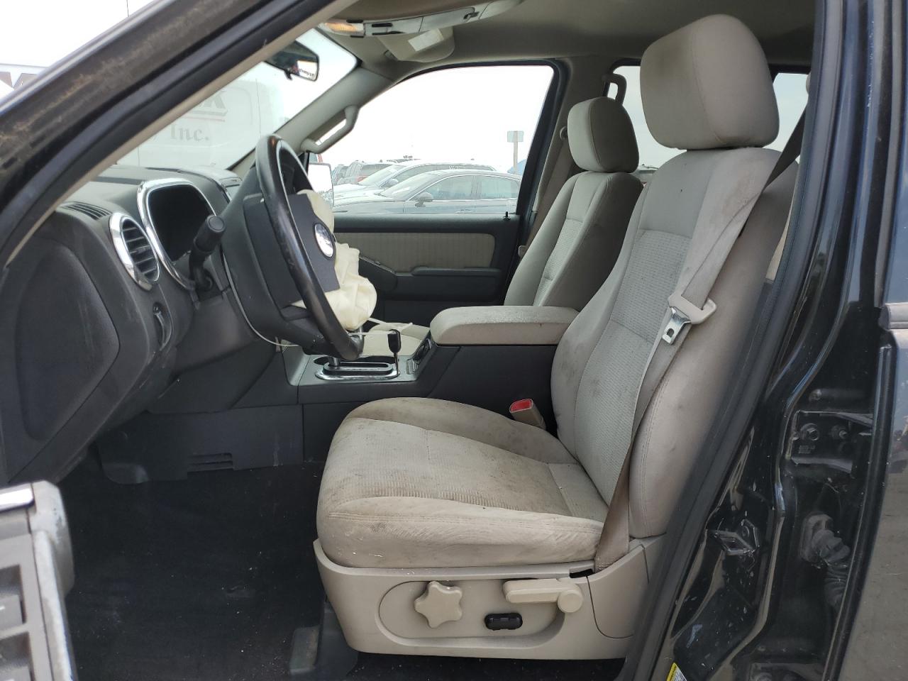 2008 Ford Explorer Xlt VIN: 1FMEU73E88UA70713 Lot: 71592495