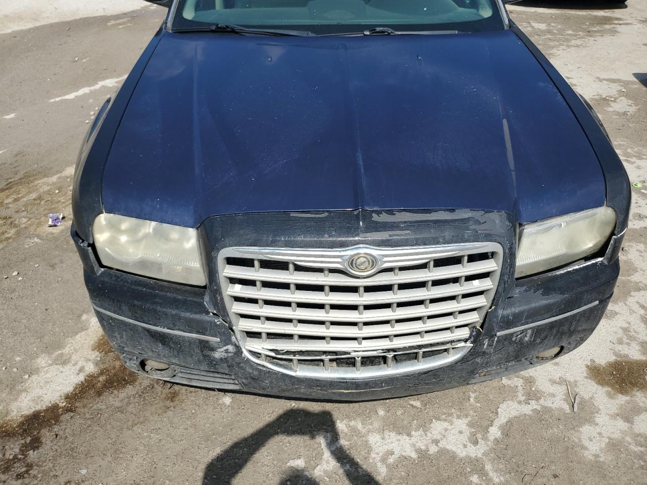 2005 Chrysler 300 Touring VIN: 2C3JA53G75H537740 Lot: 81148715