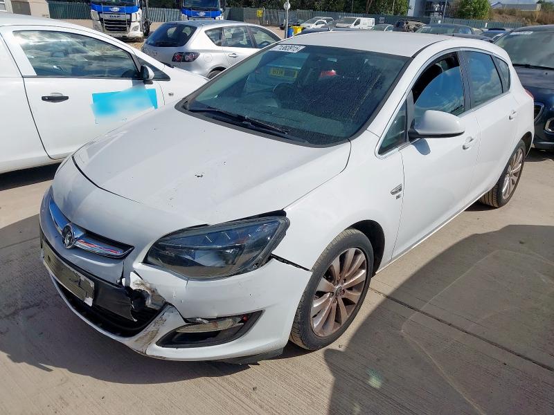 VAUXHALL ASTRA EXCI 2014