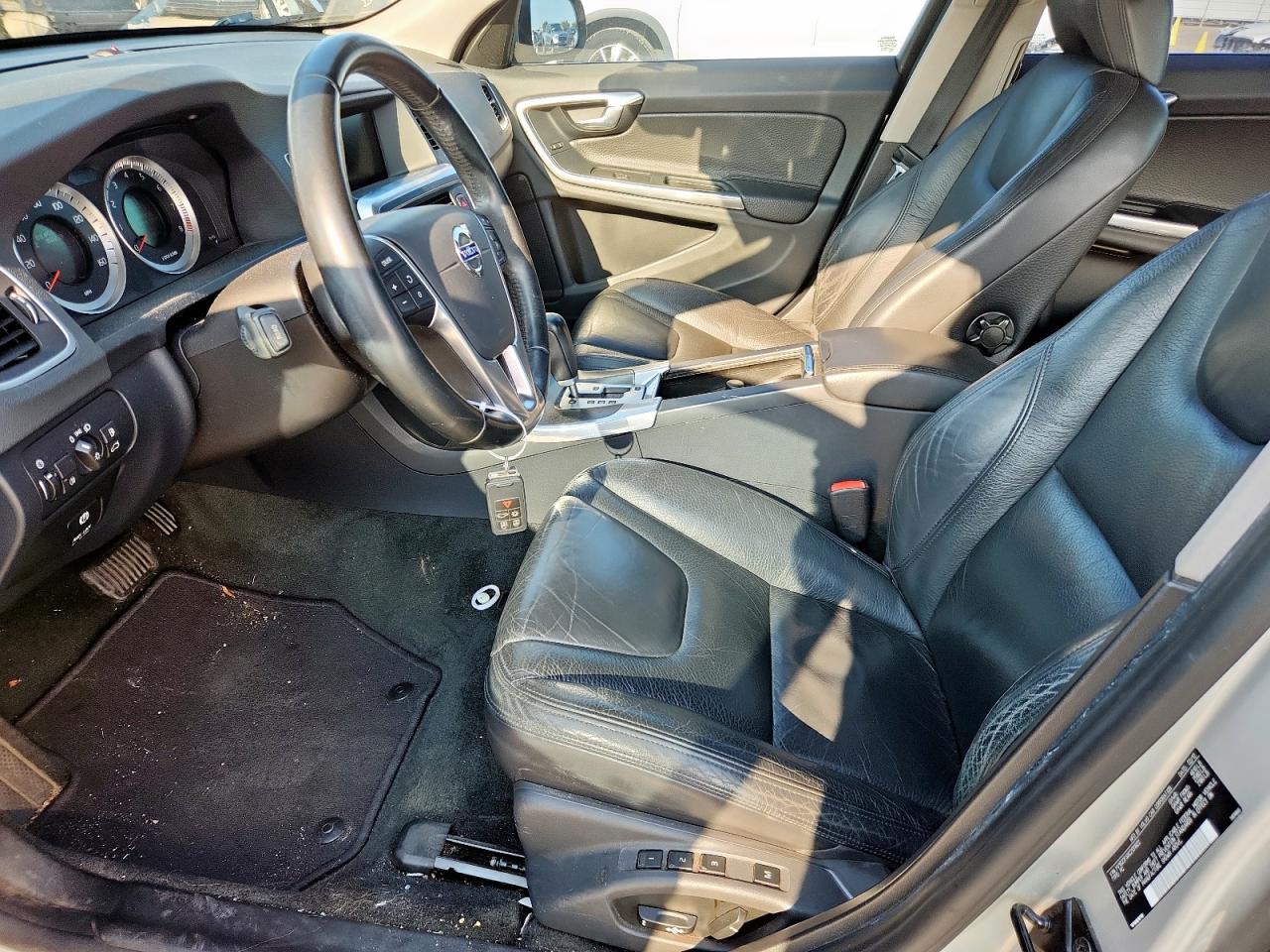 2012 Volvo S60 T5 VIN: YV1622FSXC2131822 Lot: 71902775