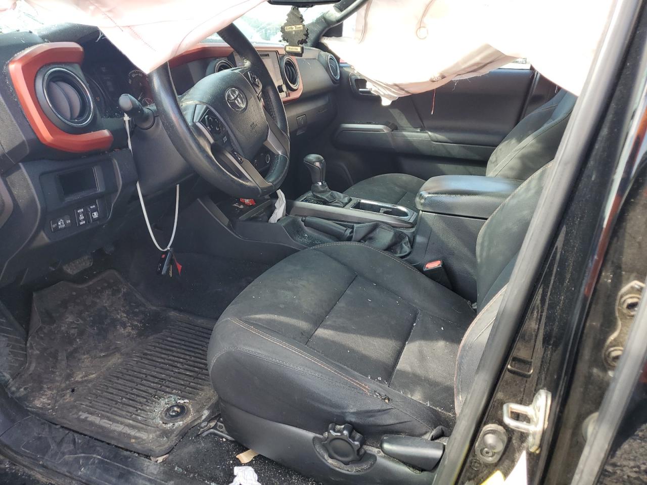 2017 Toyota Tacoma Double Cab VIN: 5TFAZ5CN5HX025493 Lot: 81916455