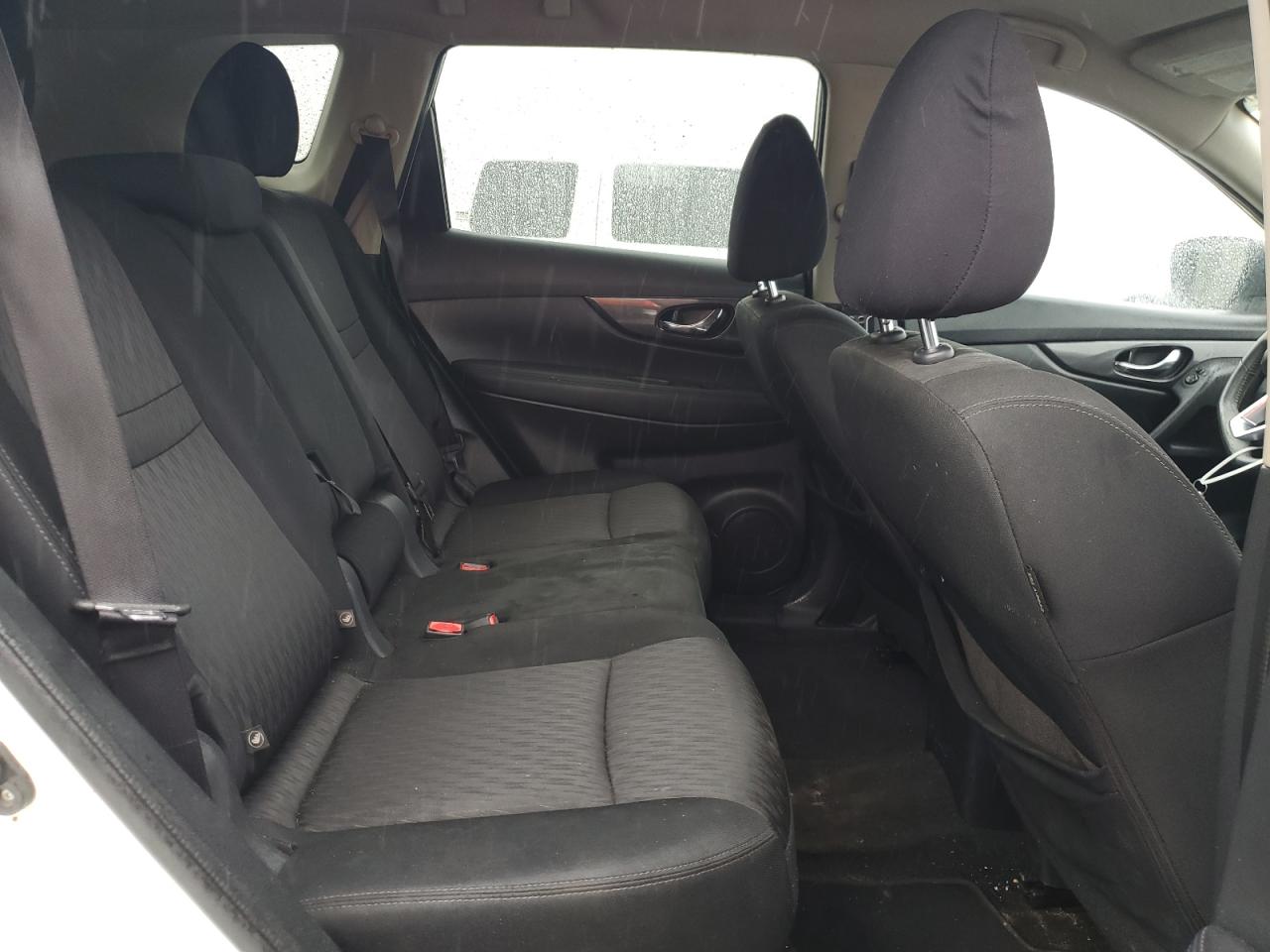 2017 Nissan Rogue S VIN: KNMAT2MT5HP503697 Lot: 84428005