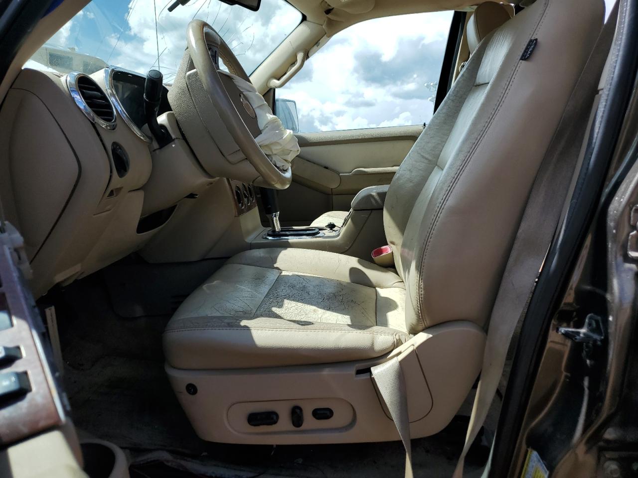 2008 Ford Explorer Eddie Bauer VIN: 1FMEU74E18UA58725 Lot: 71979395