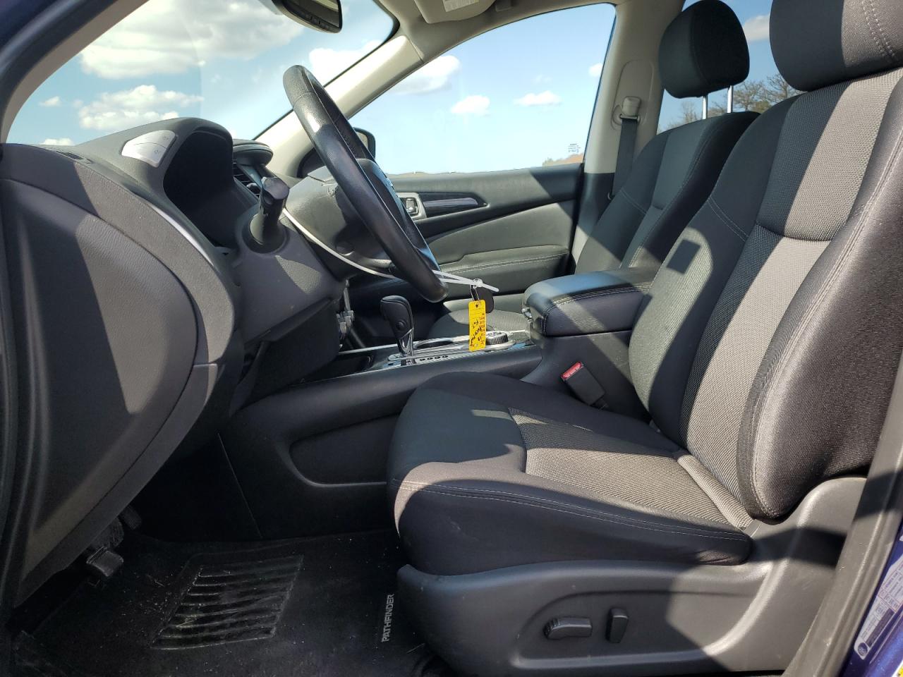 2018 Nissan Pathfinder S VIN: 5N1DR2MM8JC653381 Lot: 71975235