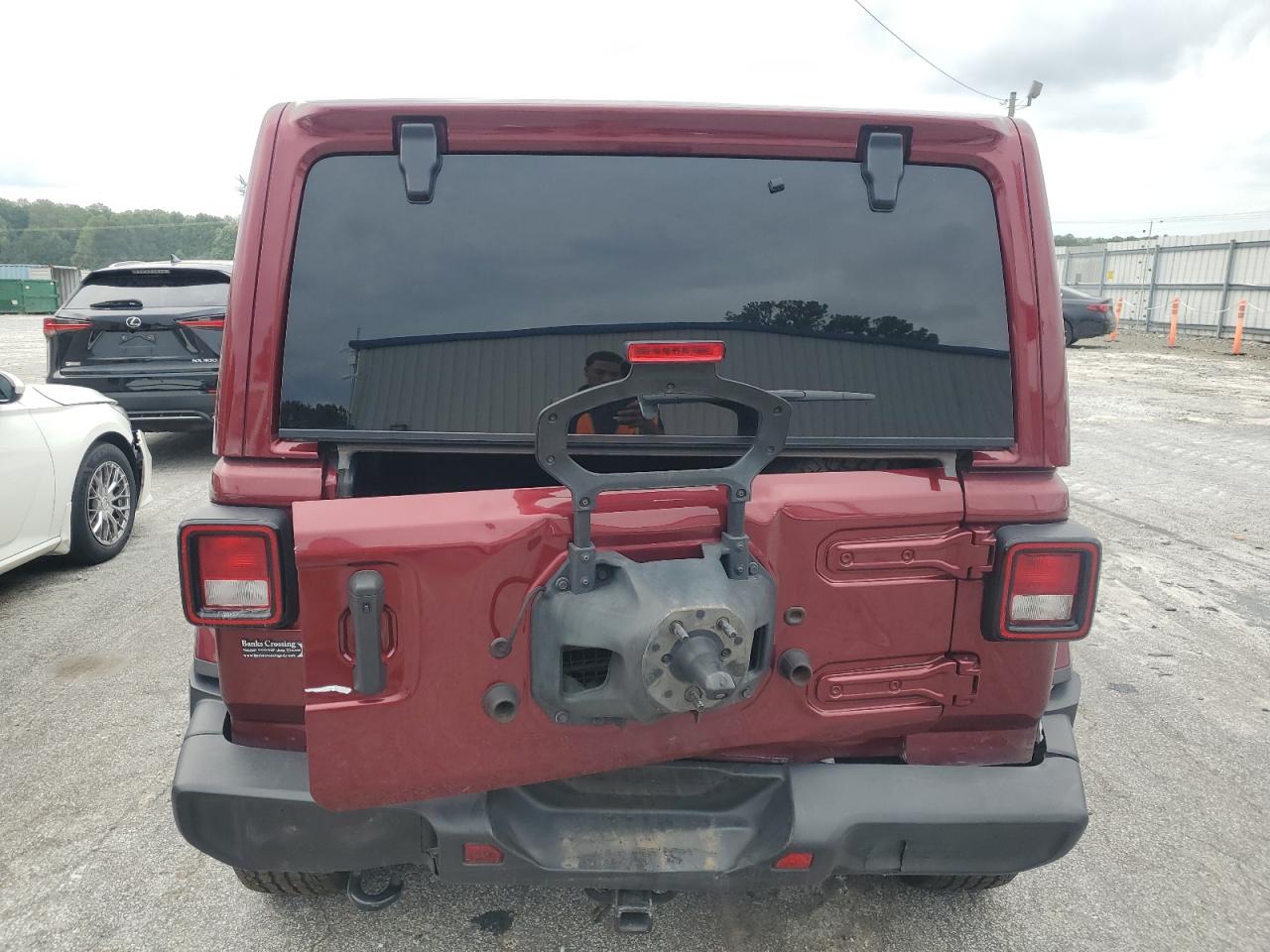 2021 Jeep Wrangler Unlimited Sahara VIN: 1C4HJXEN9MW613394 Lot: 81188875