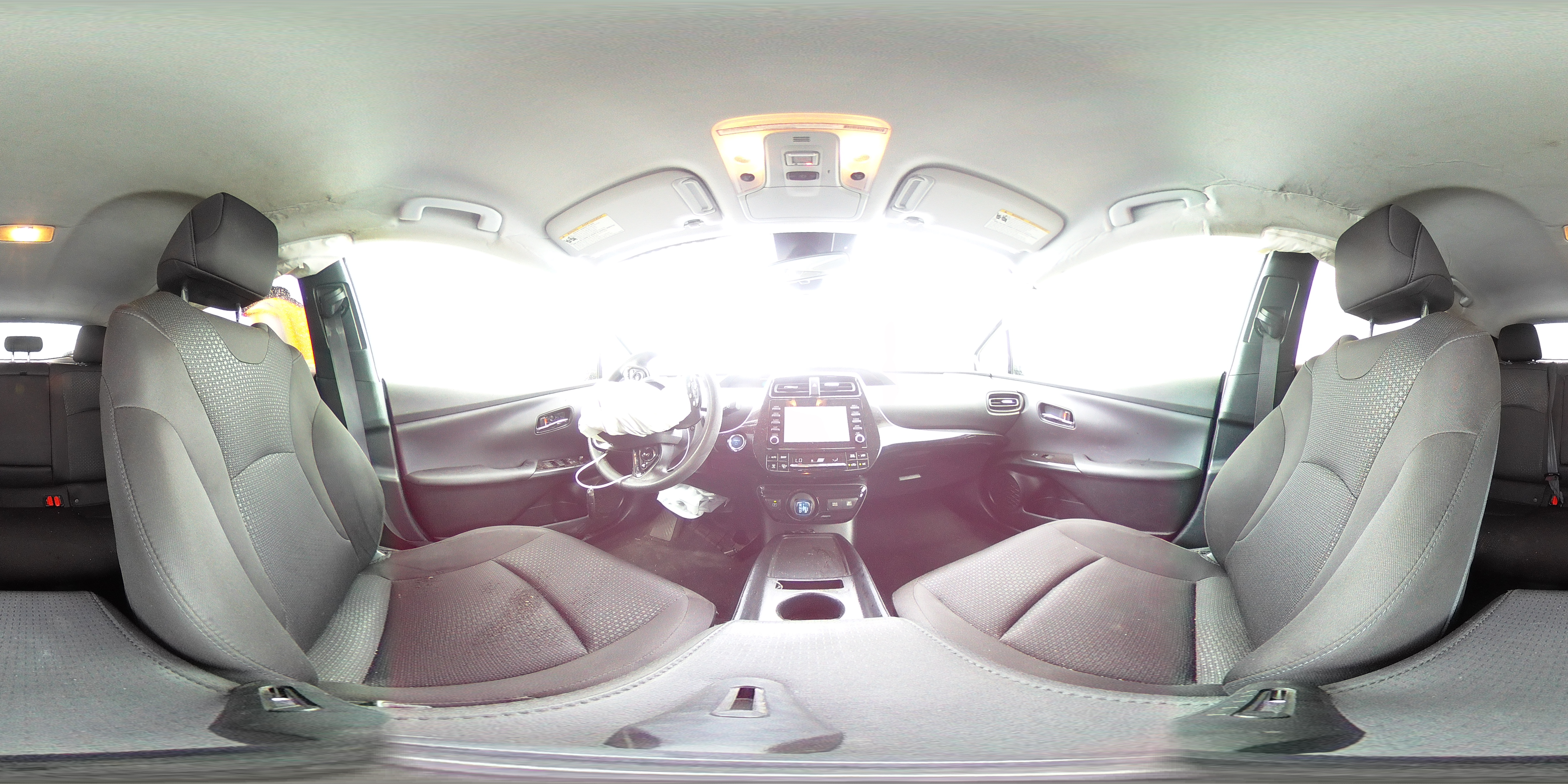 2020 Toyota Prius L VIN: JTDKARFU9L3125232 Lot: 70945945