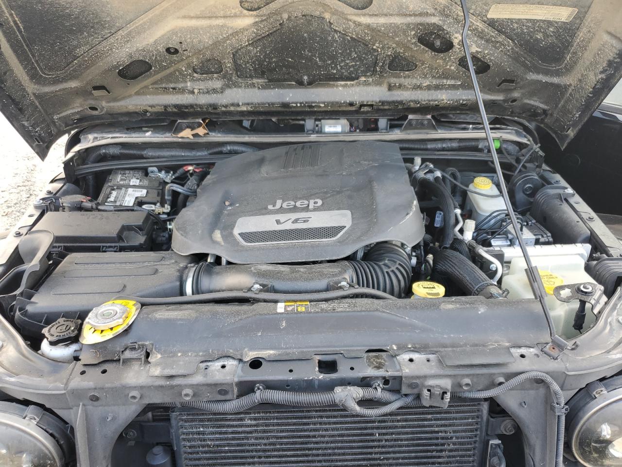 2018 Jeep Wrangler Unlimited Sahara VIN: 1C4HJWEG4JL873243 Lot: 81642765