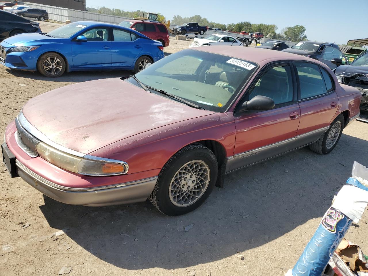 CHRYSLER NEW YORKER 1994. Lot# 83975155. VIN 2C3HD46F2RH321805. Photo 1