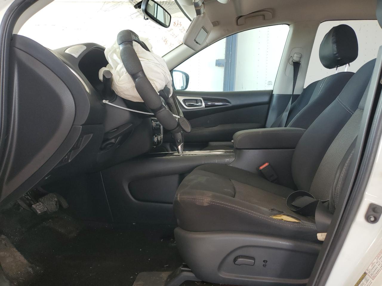 2017 Nissan Pathfinder S VIN: 5N1DR2MN0HC675586 Lot: 80586805