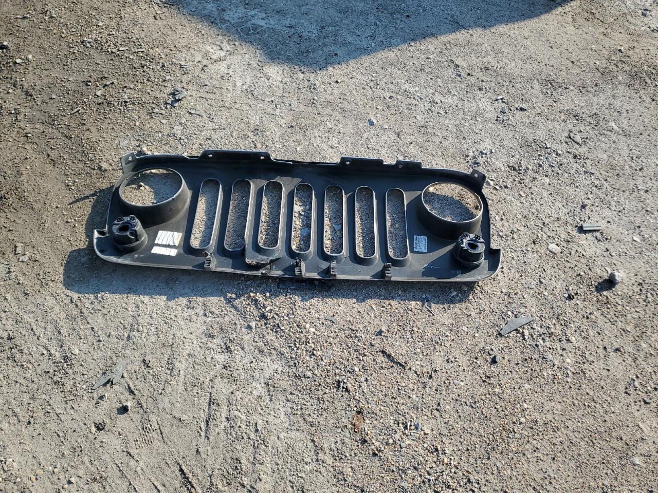 2018 Jeep Wrangler Unlimited Sport VIN: 1C4BJWDG6JL869606 Lot: 71824045