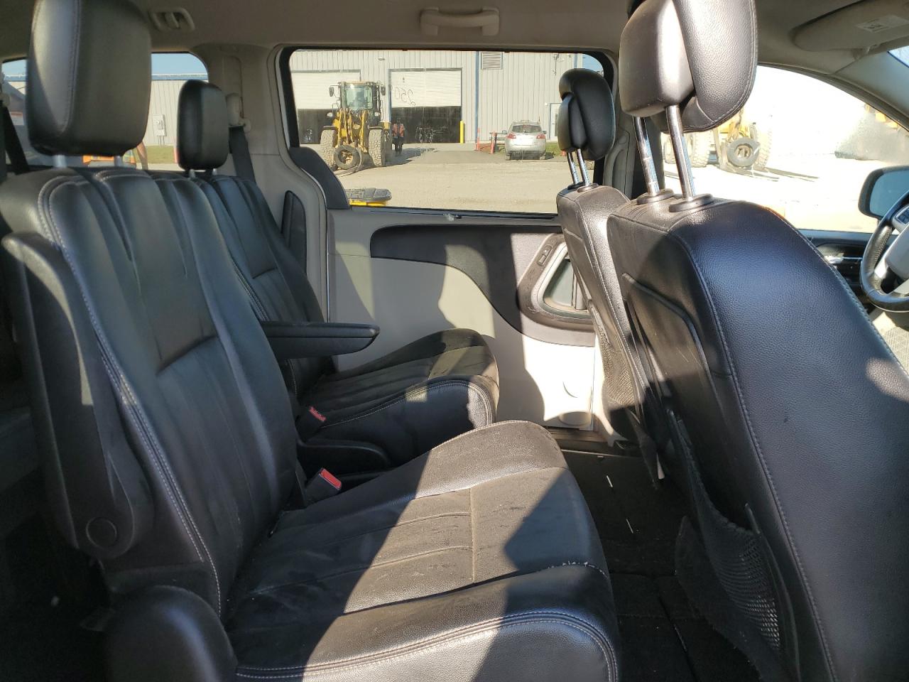 2014 Chrysler Town & Country Touring VIN: 2C4RC1BG9ER464044 Lot: 81126085