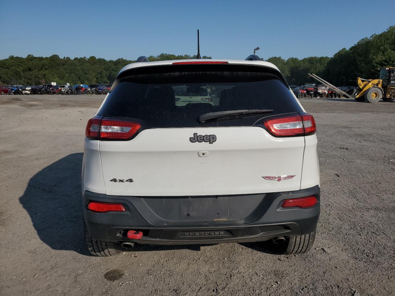 2015 Jeep Cherokee Trailhawk VIN: 1C4PJMBSXFW779382 Lot: 70687755