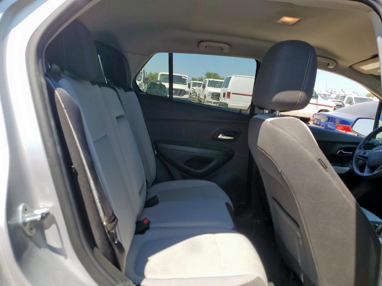 2022 Chevrolet Trax Ls VIN: KL7CJKSM7NB506567 Lot: 71668405