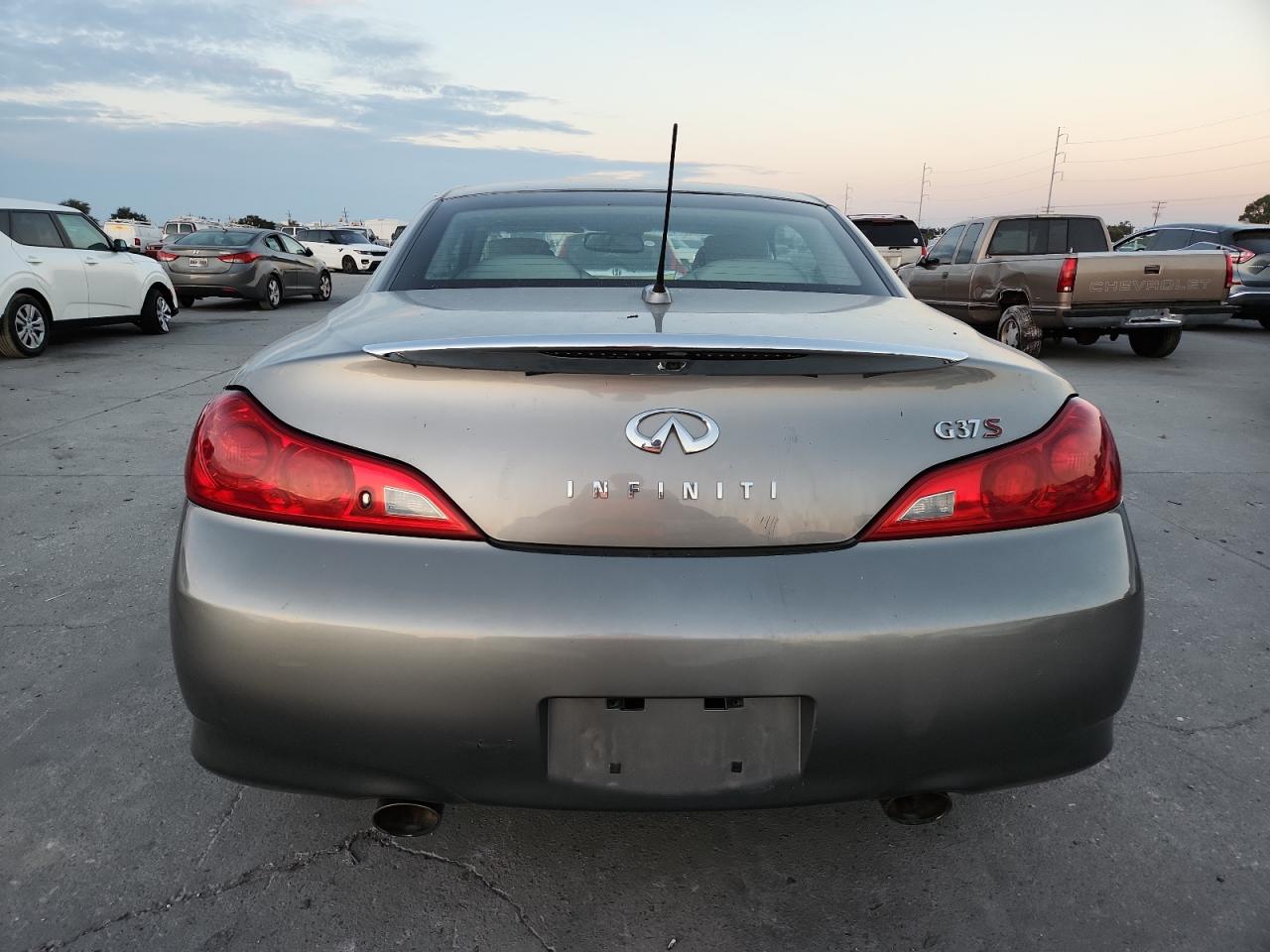 2009 Infiniti G37 Base VIN: JNKCV66E59M725196 Lot: 71813395