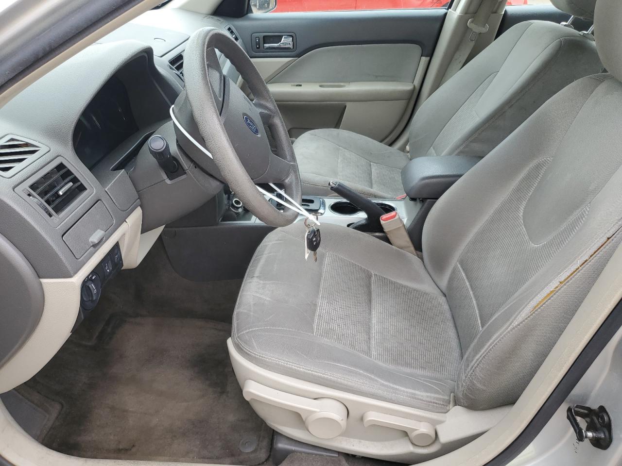 2012 Ford Fusion S VIN: 3FAHP0GA1CR320340 Lot: 81050675