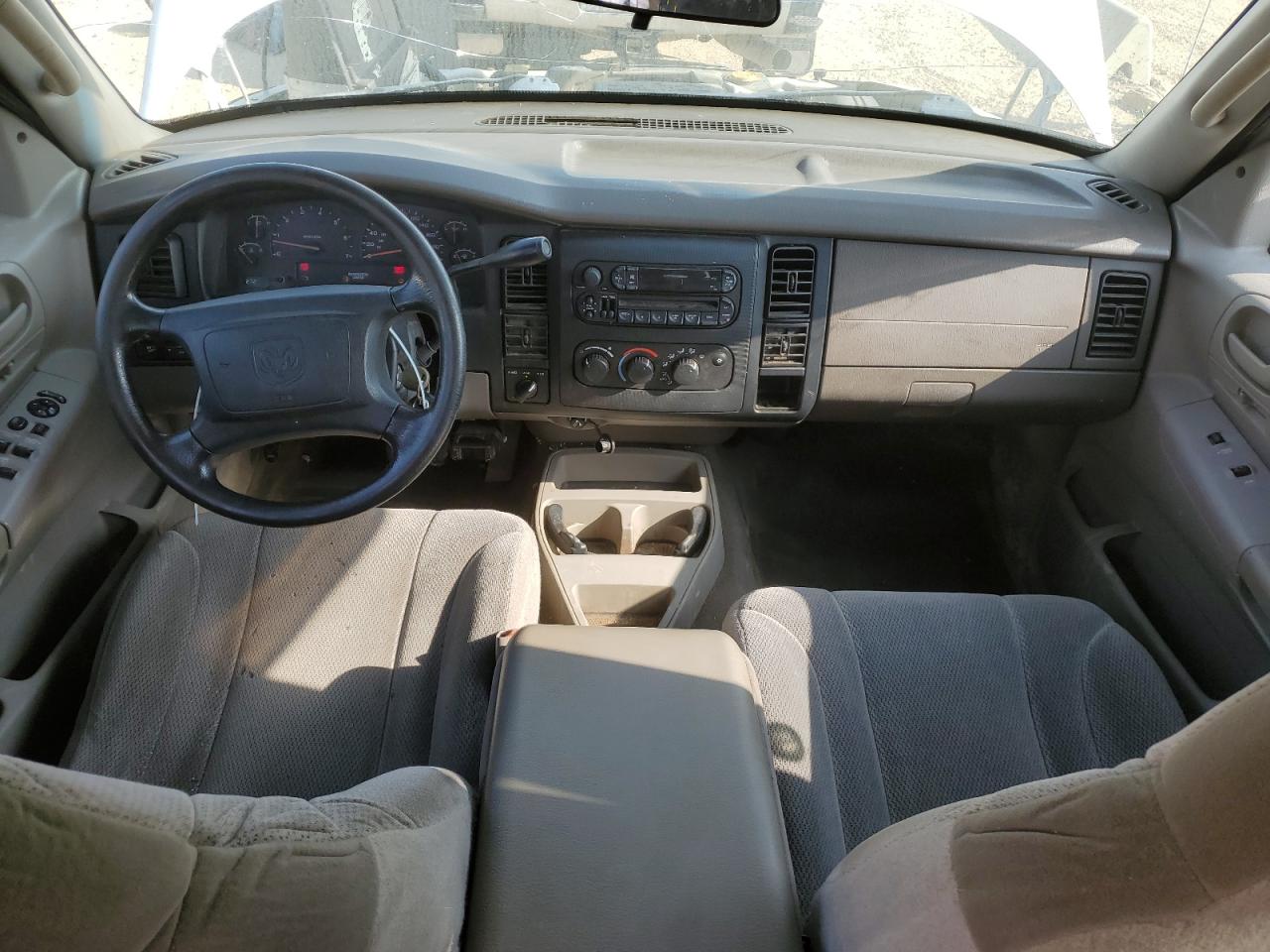 2004 Dodge Dakota Quad Sport VIN: 1D7HG38N84S631949 Lot: 80915845