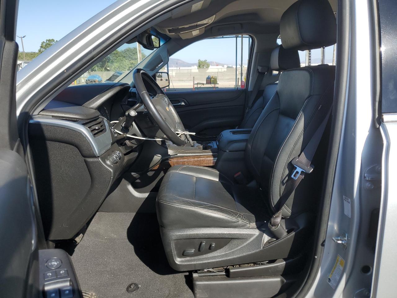 2019 Chevrolet Suburban K1500 Lt VIN: 1GNSKHKC5KR394349 Lot: 81909375