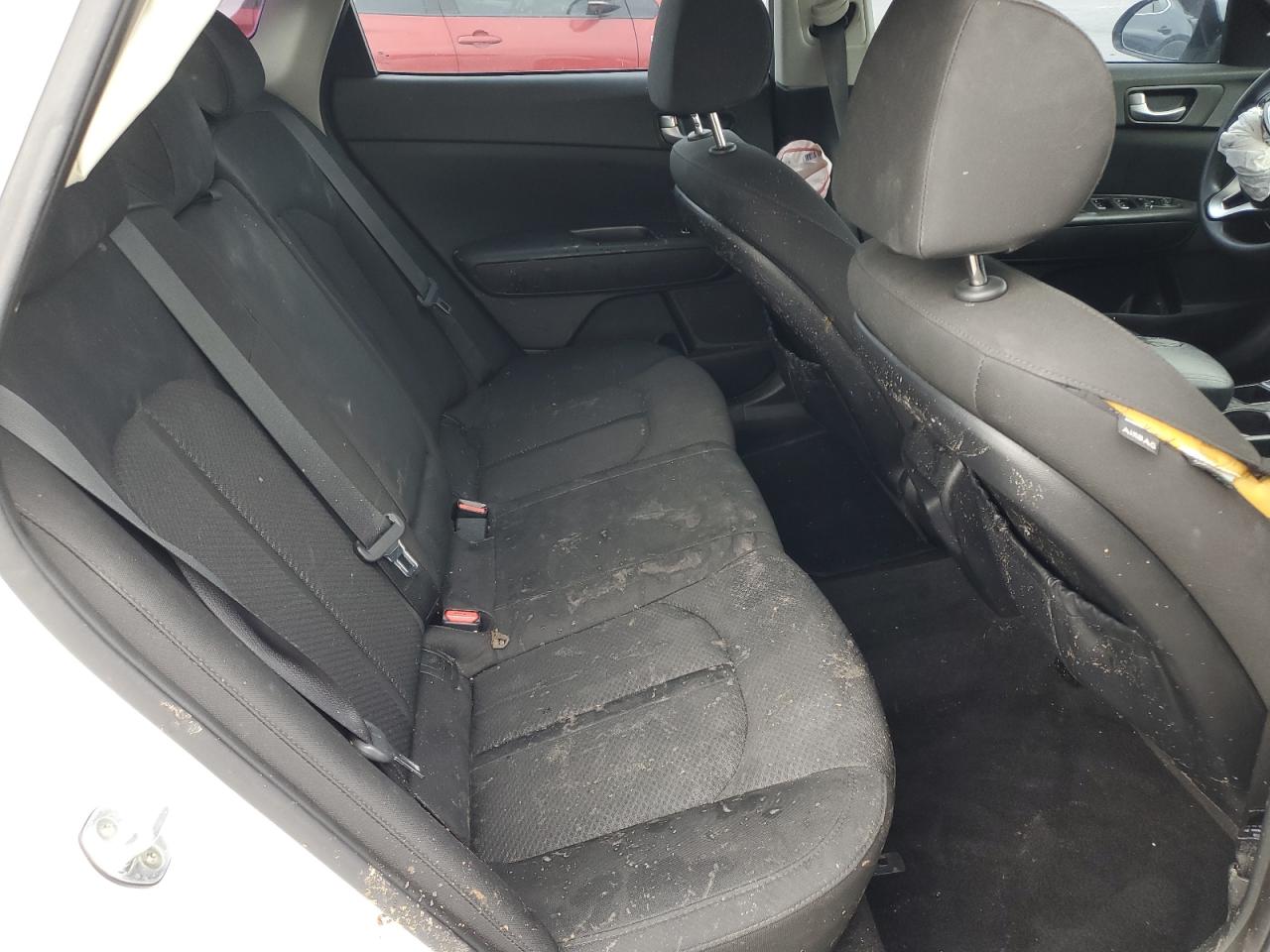 2016 Kia Optima Lx VIN: 5XXGT4L34GG041968 Lot: 84052985