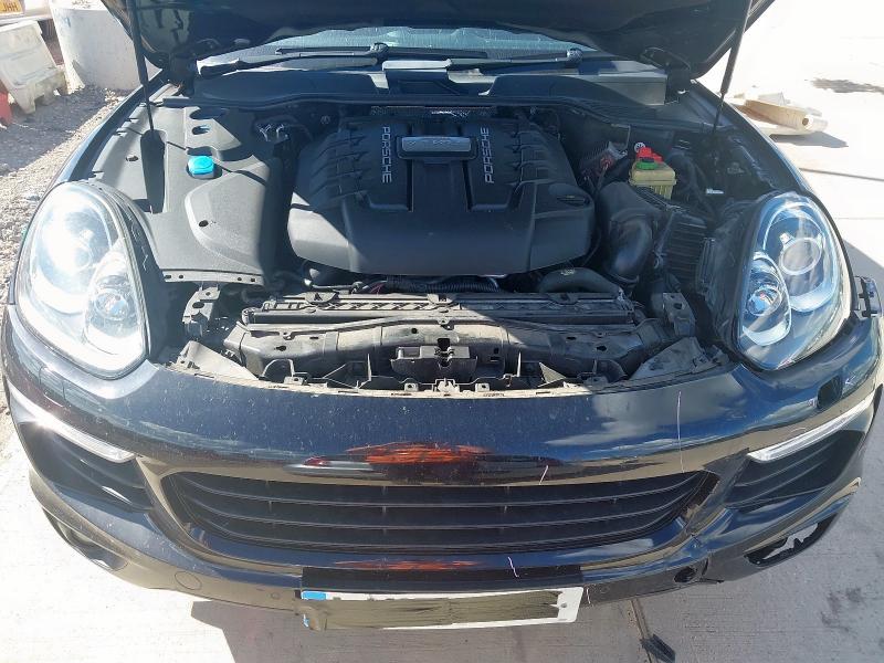 2017 PORSCHE CAYENNE V8 D S TIPTRONIC 
