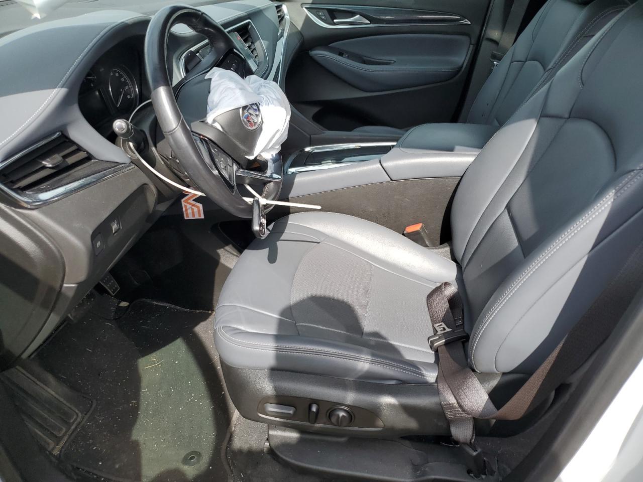 2024 Buick Enclave Essence VIN: 5GAEVAKW2RJ105954 Lot: 80132495